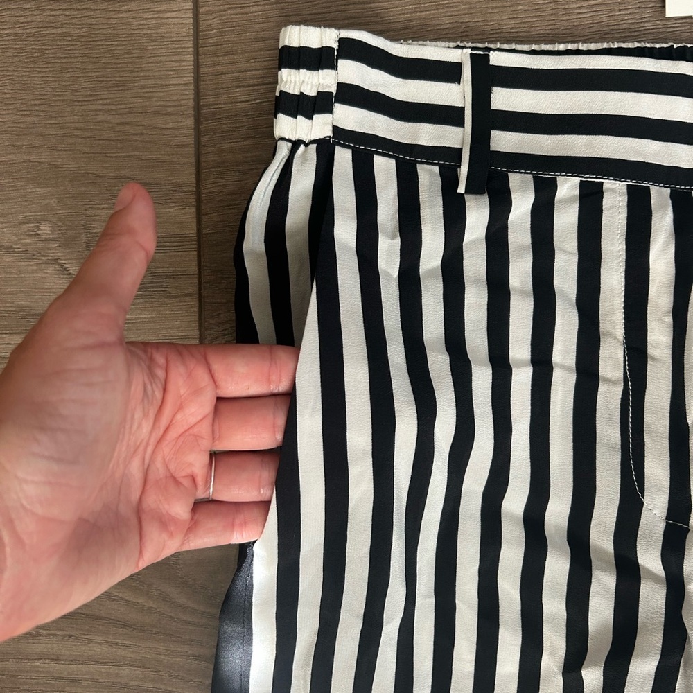NWT IMRIE Black and White Striped Pants 100% Silk Size XS - Picture 4 of 10